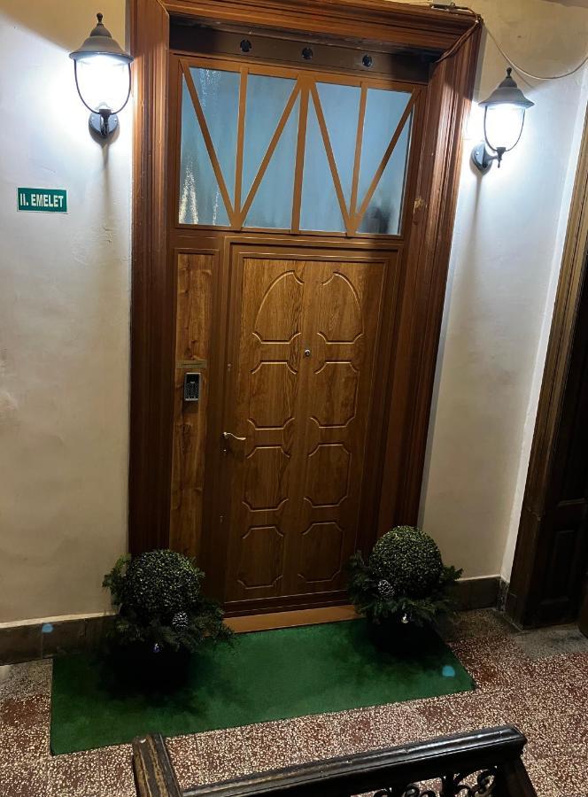 Logod Panorama Apartman Budapest Exterior photo